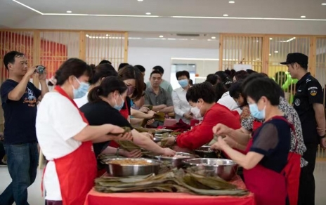 組團共建、服務(wù)民生---這里的黨群服務(wù)中心格外有溫度